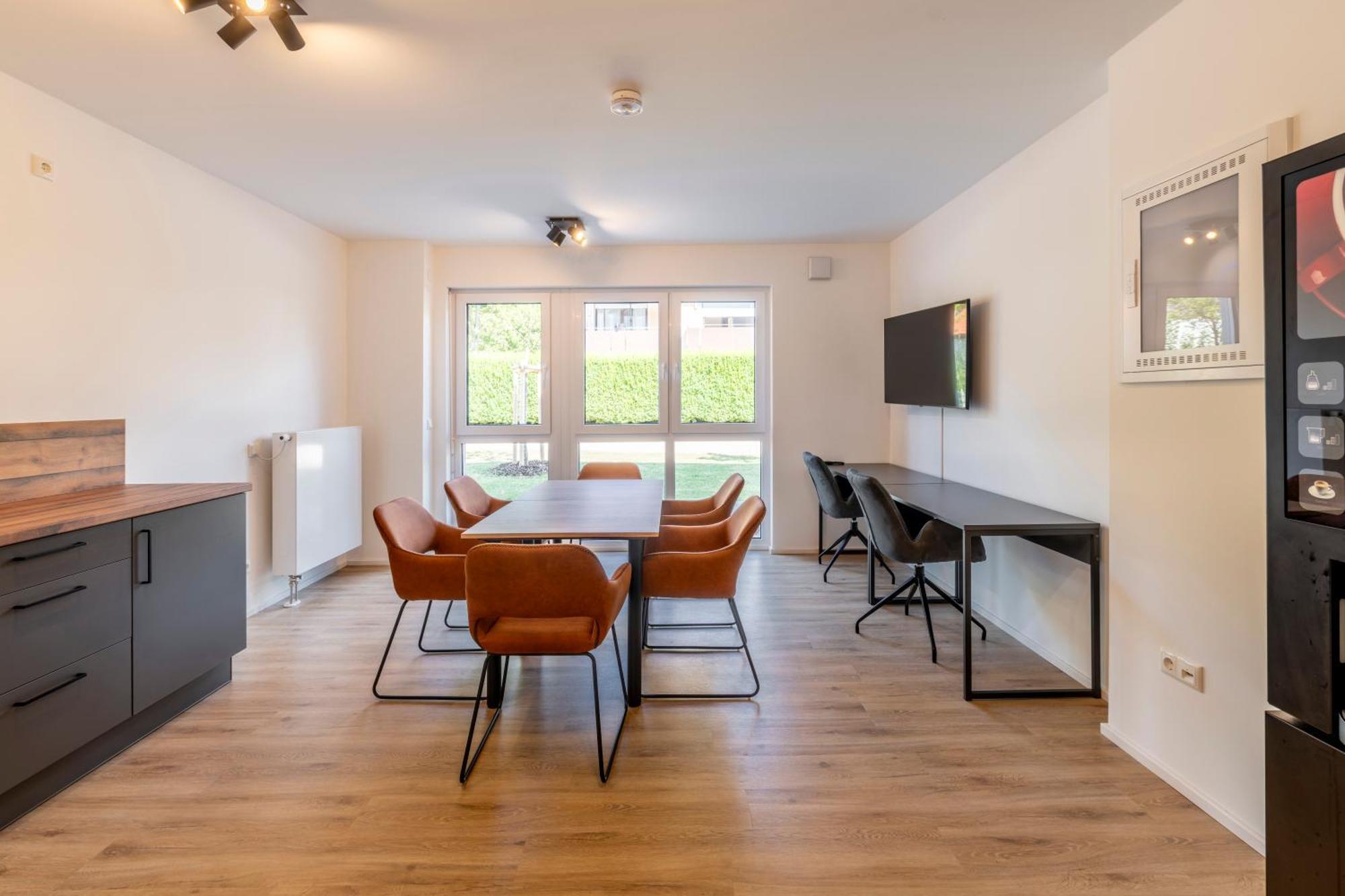 Vr-Serviced Apartments Wuerzburg Estenfeld Buitenkant foto