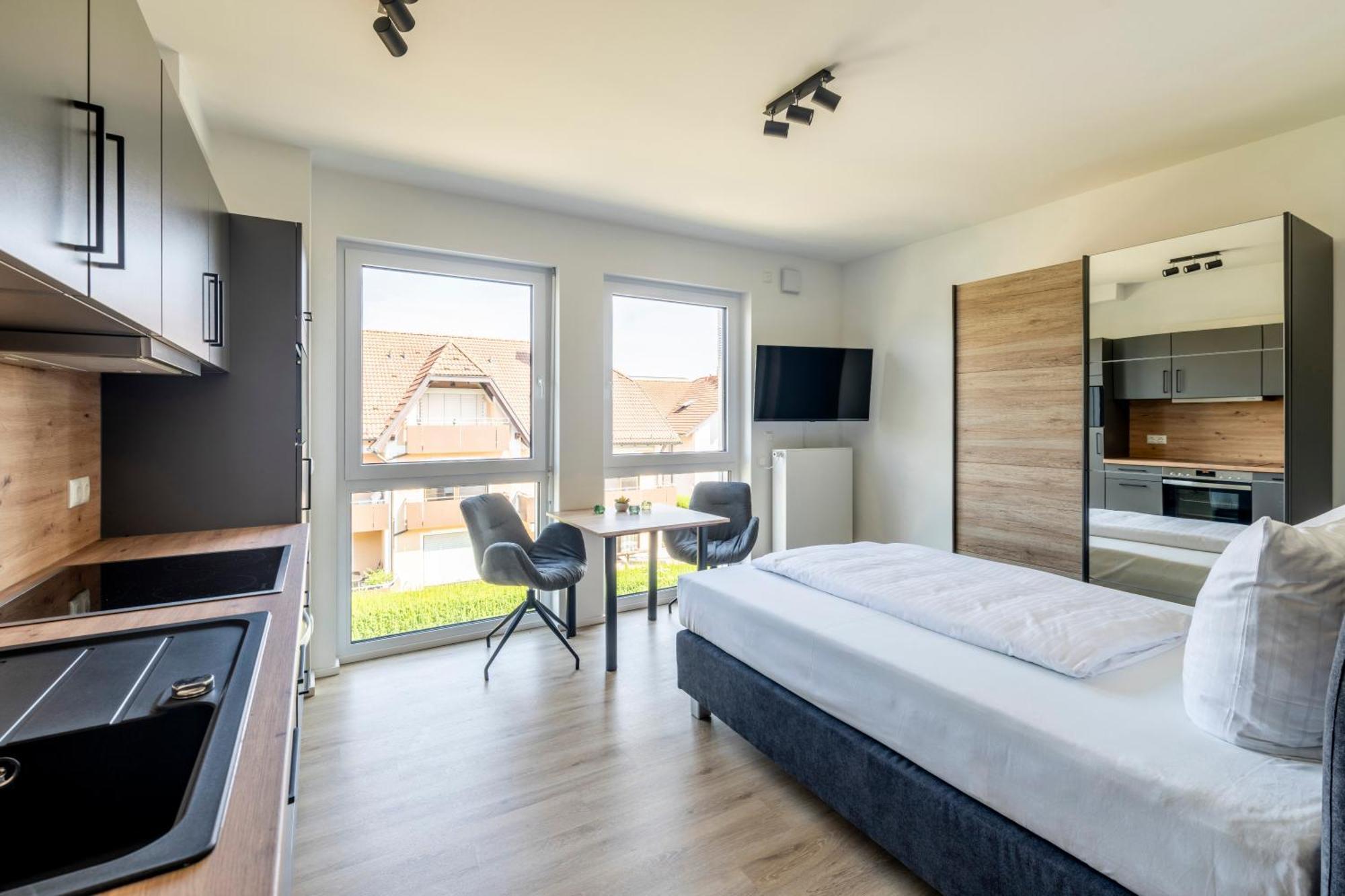 Vr-Serviced Apartments Wuerzburg Estenfeld Buitenkant foto