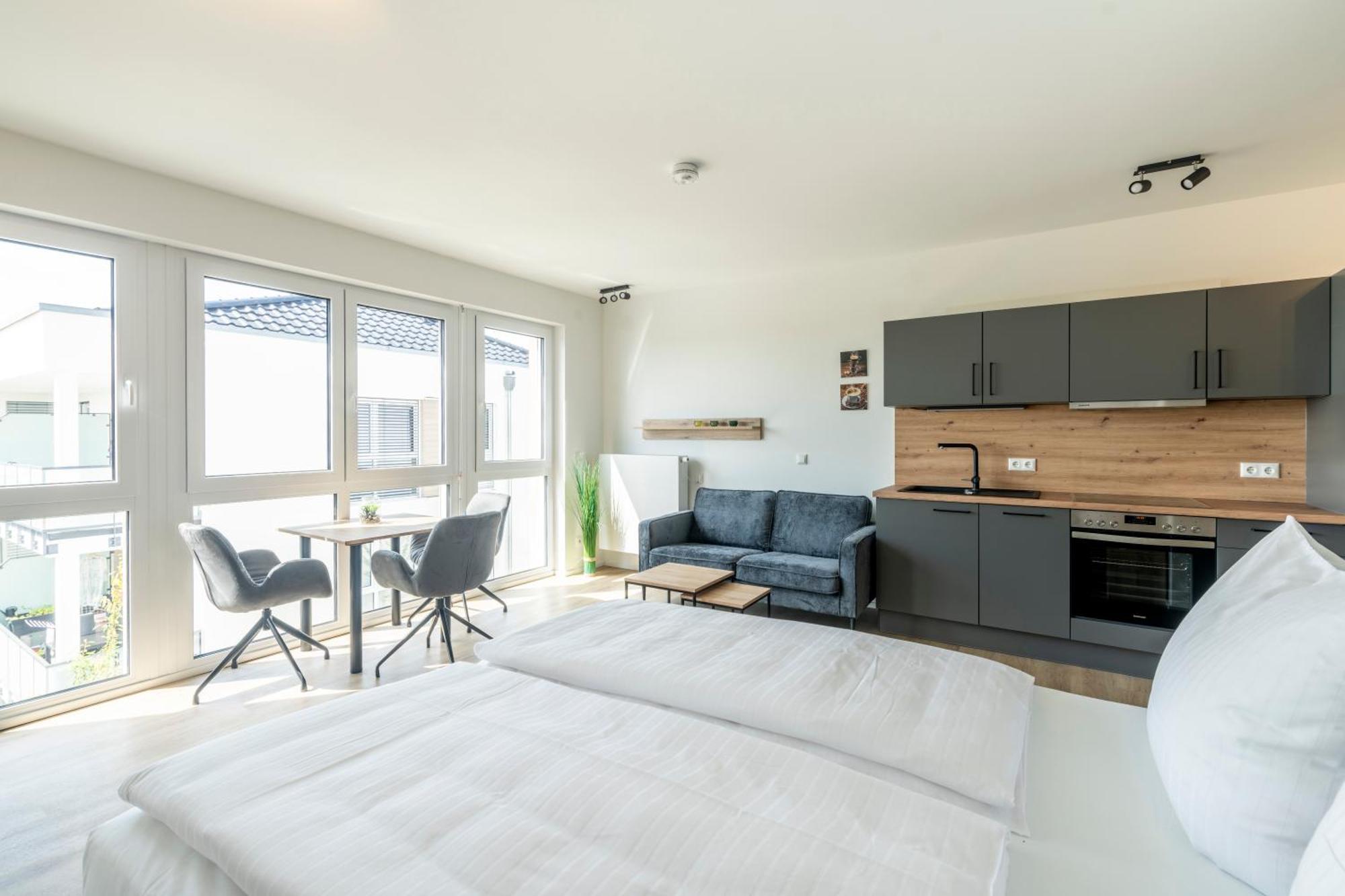 Vr-Serviced Apartments Wuerzburg Estenfeld Buitenkant foto