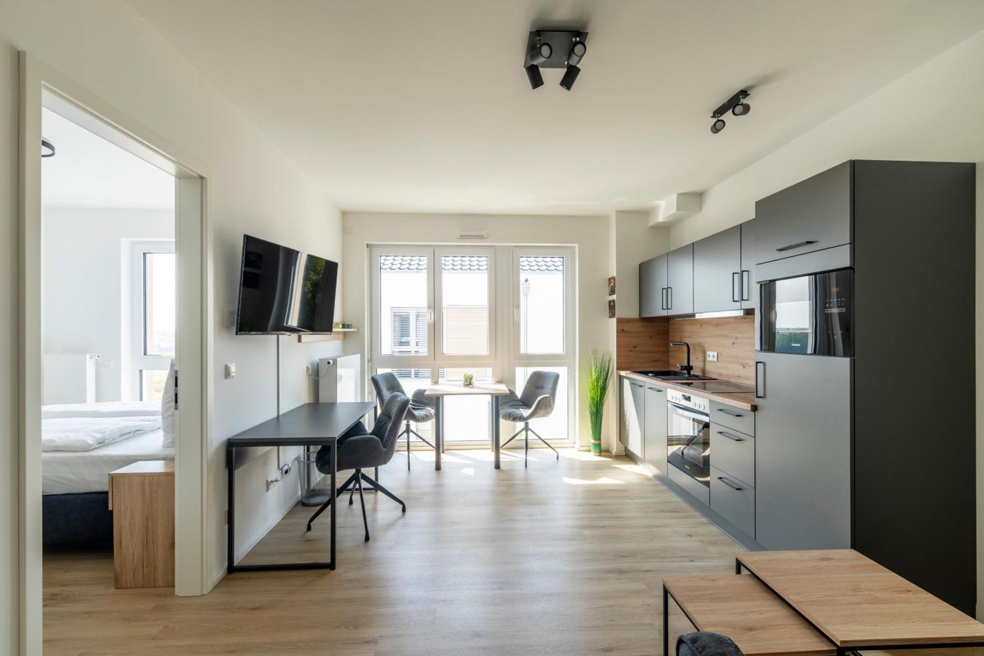 Vr-Serviced Apartments Wuerzburg Estenfeld Buitenkant foto